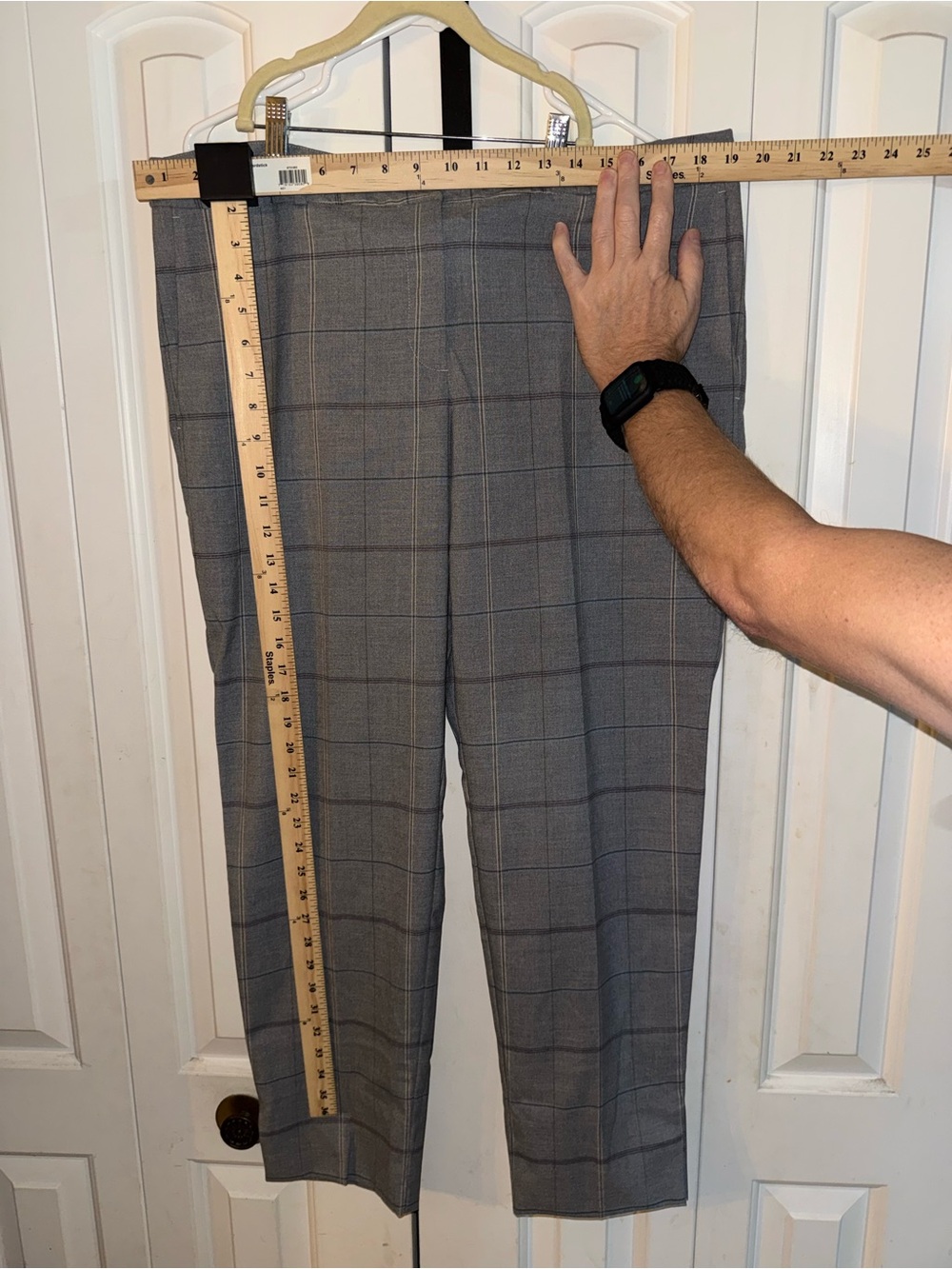Hugo Boss Plaid Cropped Dress Pants — Gray